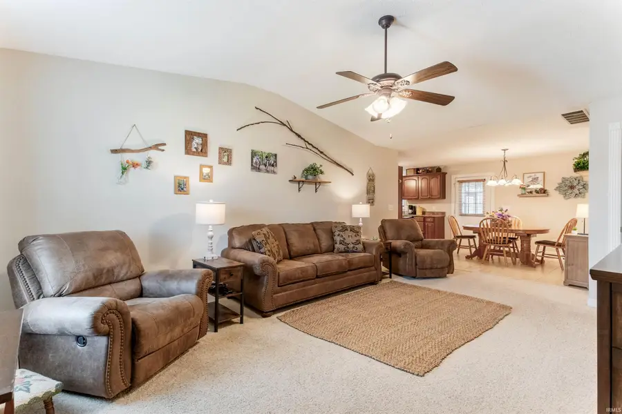 513 S Eighth Avenue, Haubstadt, IN 47639 - #3