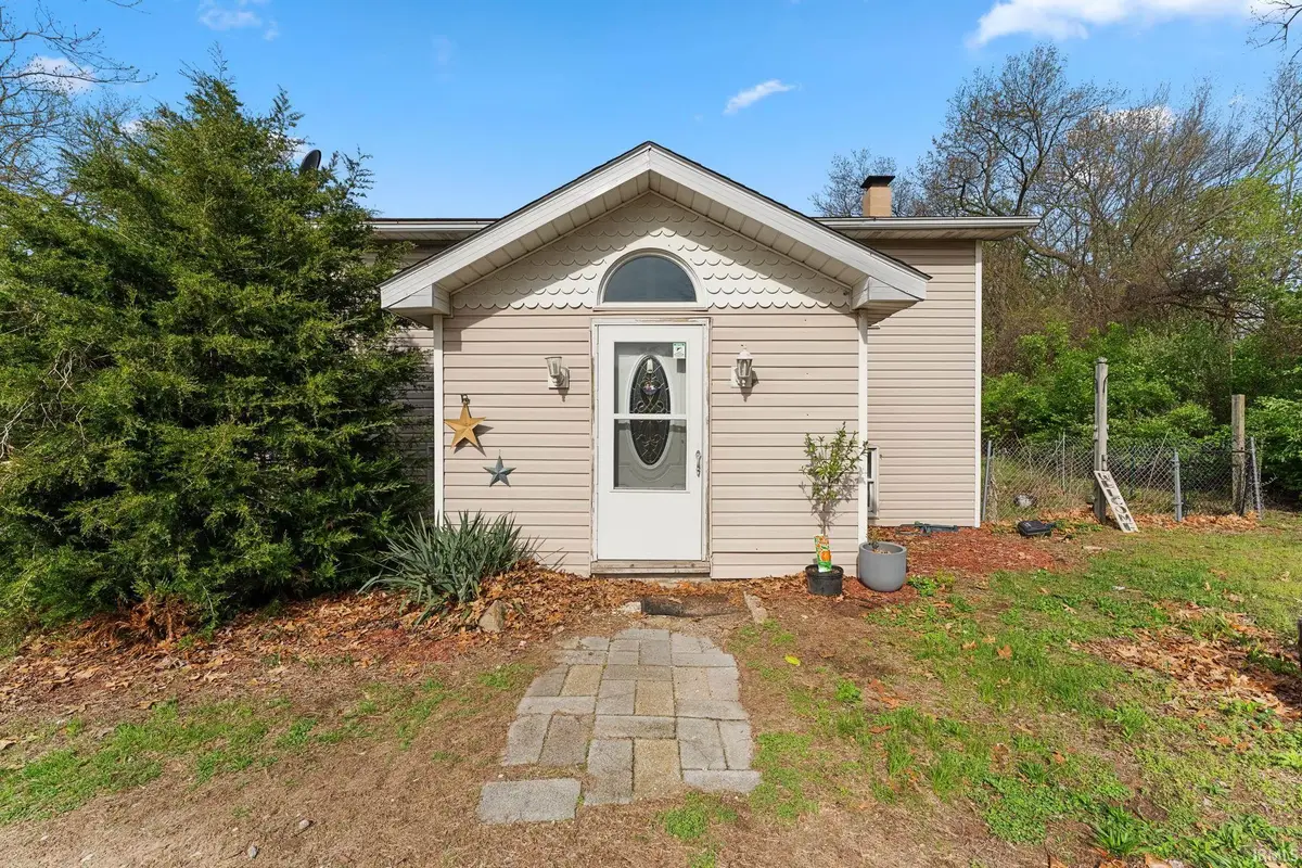 1330 Orchid Street, Demotte, IN 46310 - #1