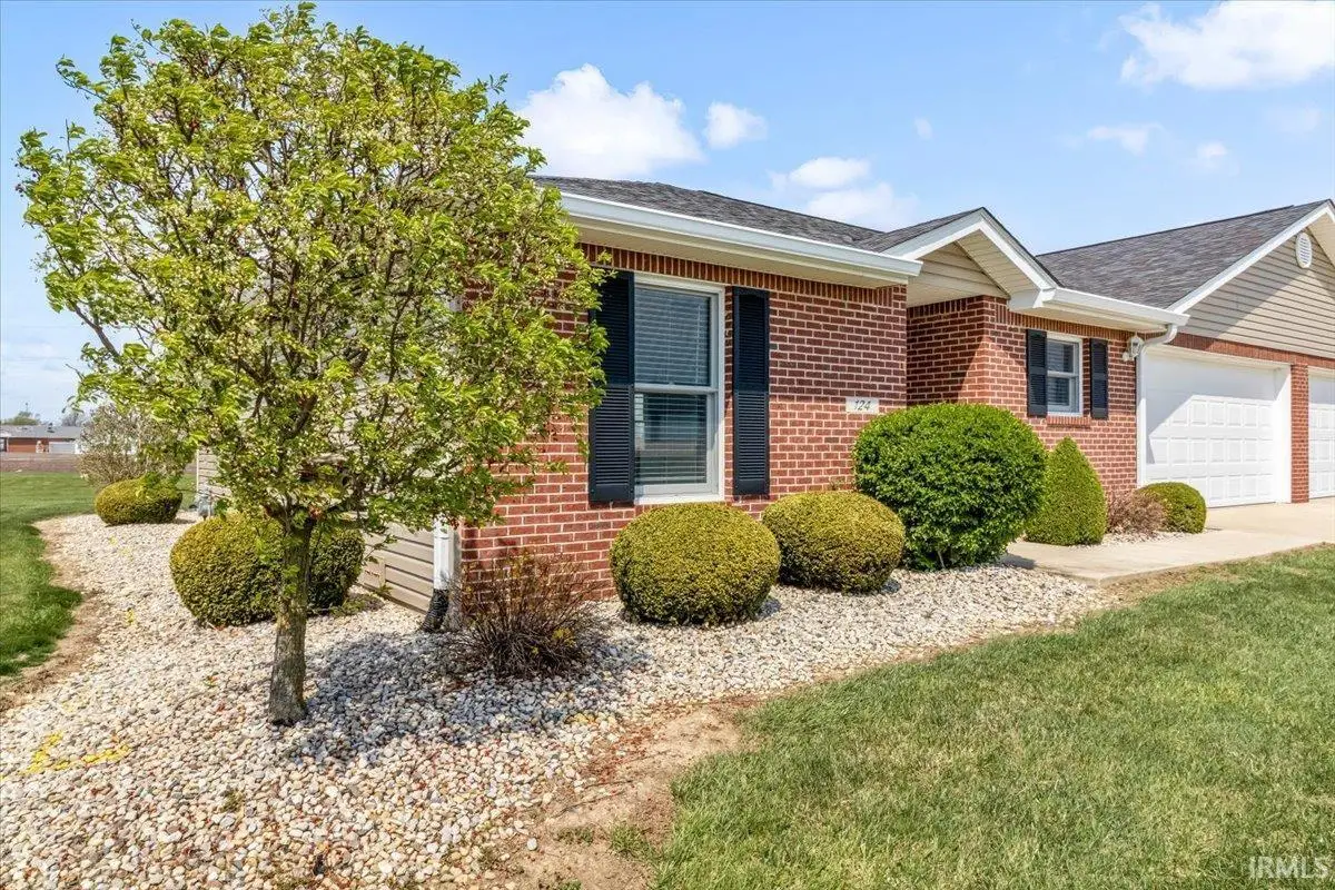 124 Sunset Drive, Winchester, IN 47394 - #1