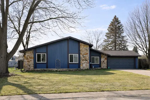 1104 Crestview Drive, Angola, IN 46703