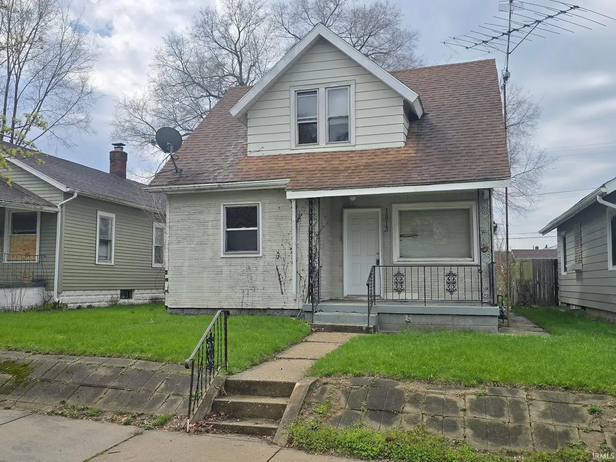 1813 Kendall Street, South Bend, IN 46613 - #1