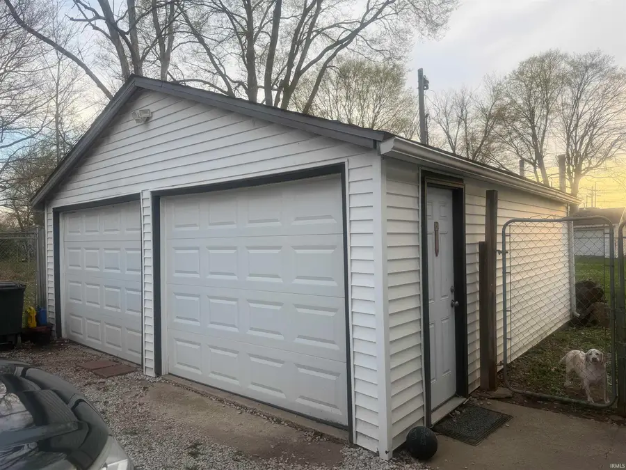 711 Illinios Street, Crawfordsville, IN 47933 - #3