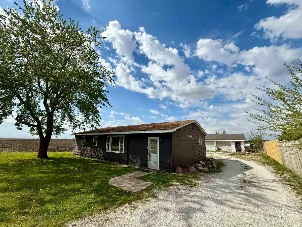 208 W North Street, Kempton, IN 46049 - #1