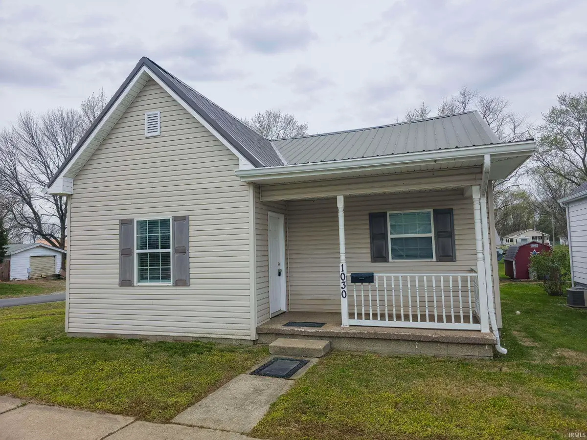 1030 W 6th Street, Mount Carmel, IL 62863 - #1