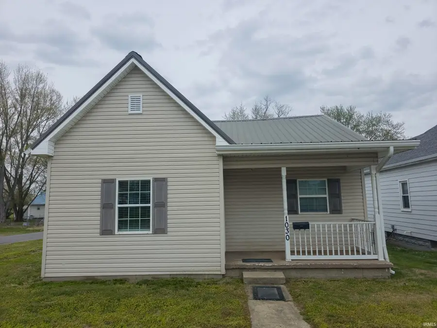 1030 W 6th Street, Mount Carmel, IL 62863 - #2