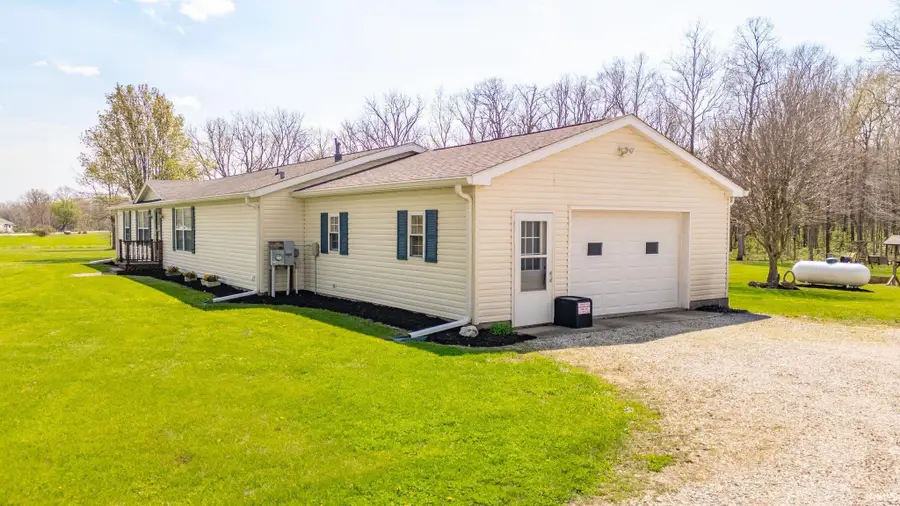 745 S County Road 400, New Castle, IN 47362 - #3