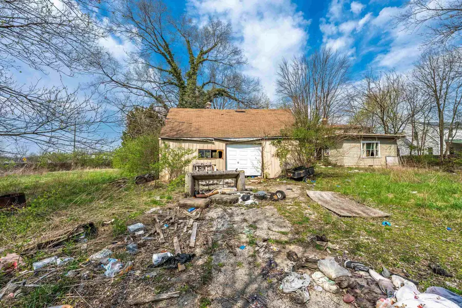 2611 E 29th Street, Muncie, IN 47302 - #2