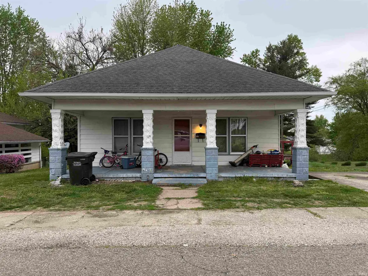 1414 E Poplar Street, Petersburg, IN 47567 - #1