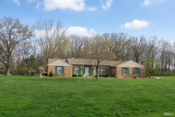 8729 Nicole Drive, Fort Wayne, IN 46806