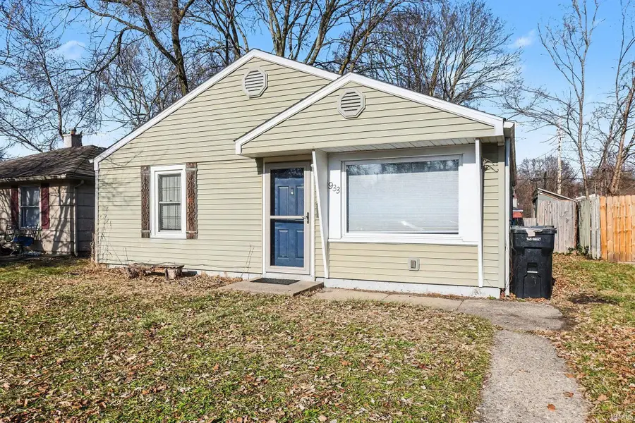 933 Beale Street, South Bend, IN 46616 - #3