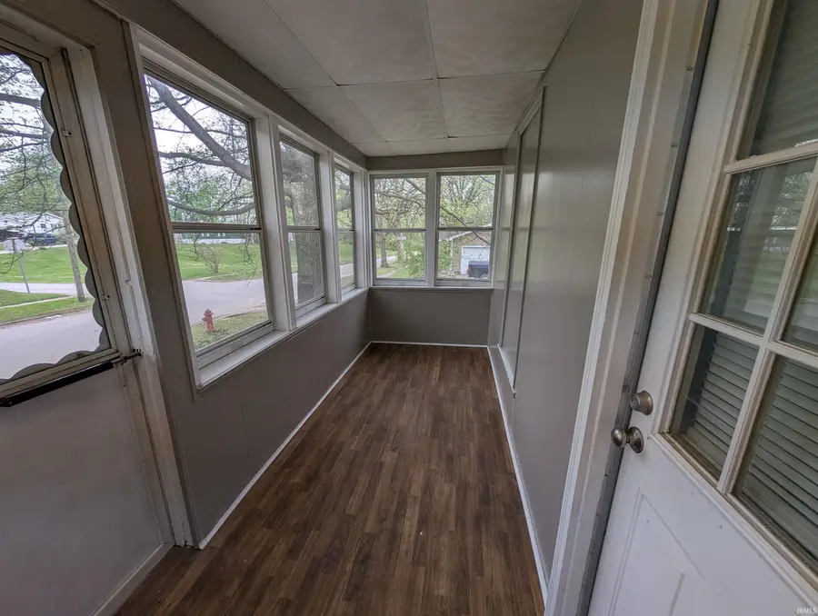 322 W 8th Street, Bicknell, IN 47512 - #3