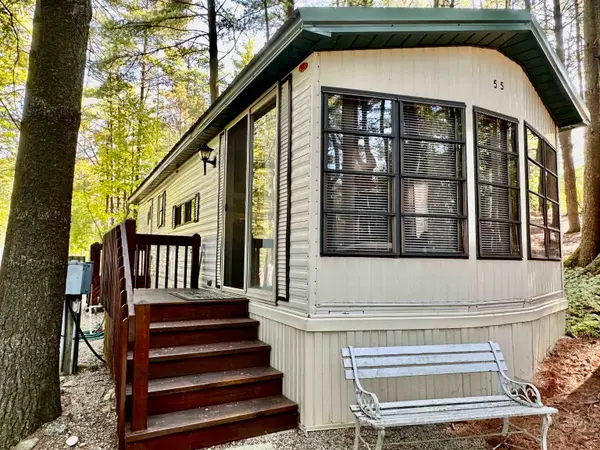 95 Valley Of The Pines Trail, Angola, IN 46703