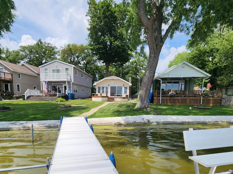 8121 N Tippecanoe Drive, Walkerton, IN 46574 - #2