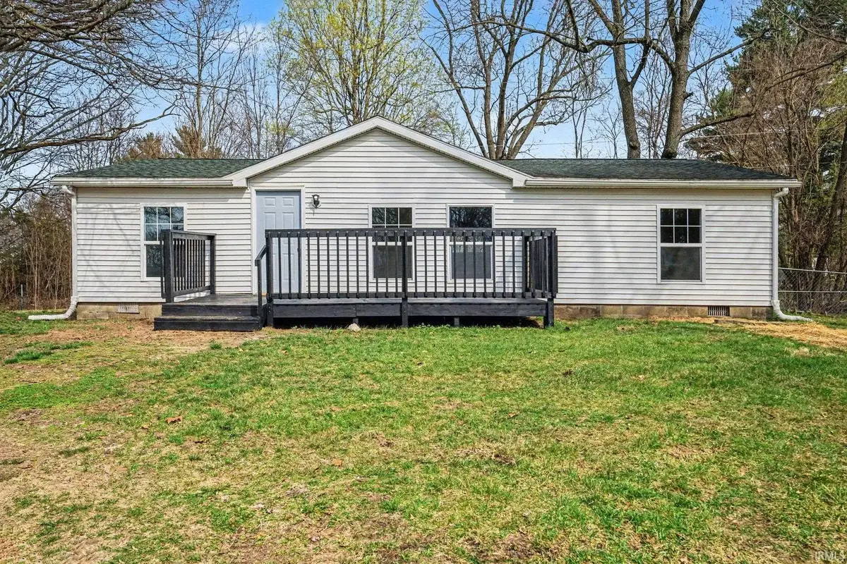 7605 N 915 W, Shipshewana, IN 46565 - #1