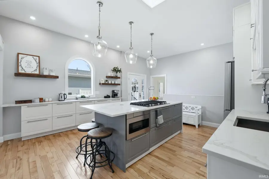 11889 N Forest Drive, Syracuse, IN 46567 - #3