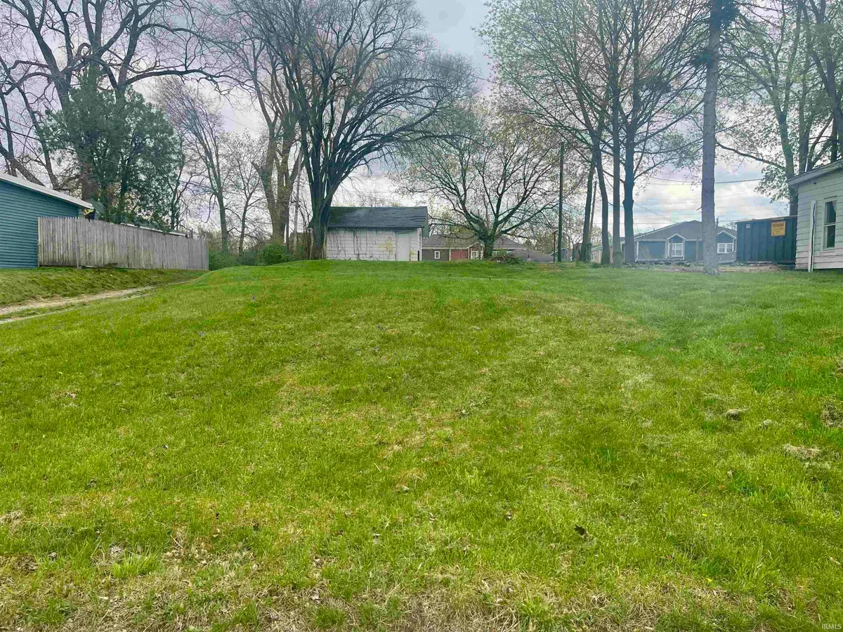 916 Stanfield Street, South Bend, IN 46617 - #1