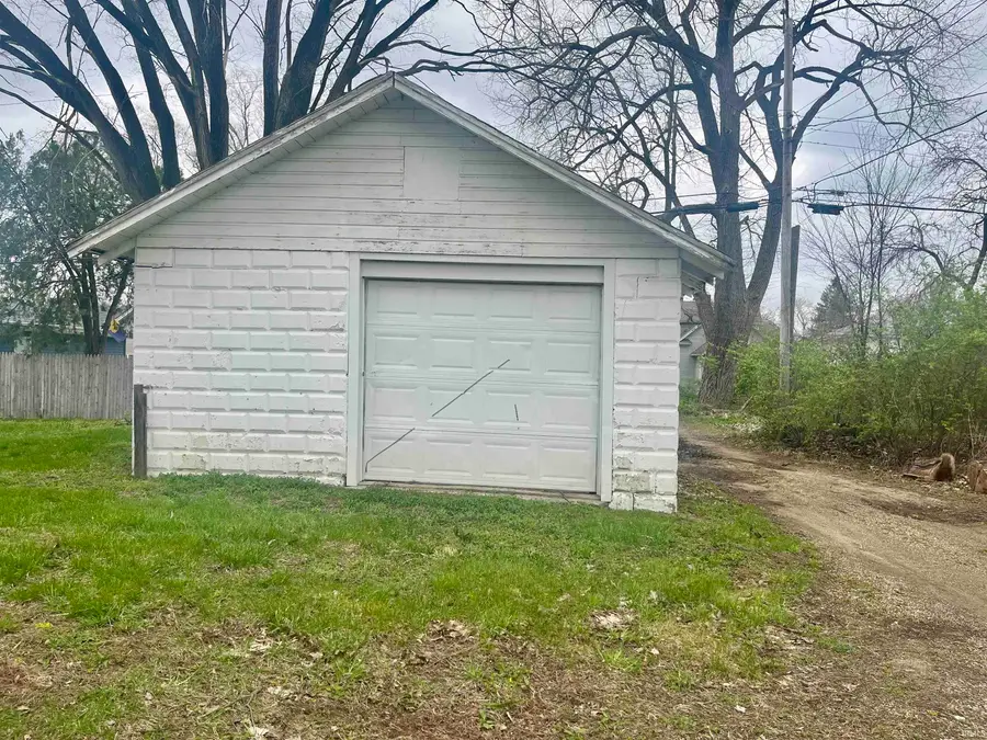 916 Stanfield Street, South Bend, IN 46617 - #3