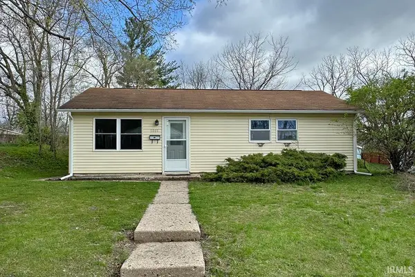 1001 Lancaster Drive, South Bend, IN 46614