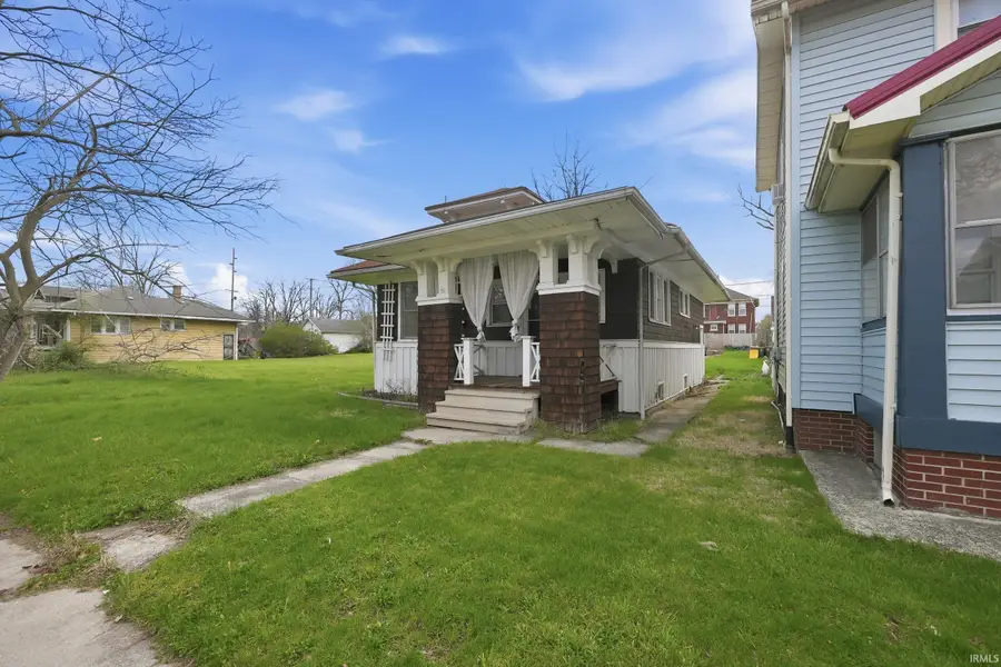 3117 Monroe Street, Fort Wayne, IN 46806 - #3