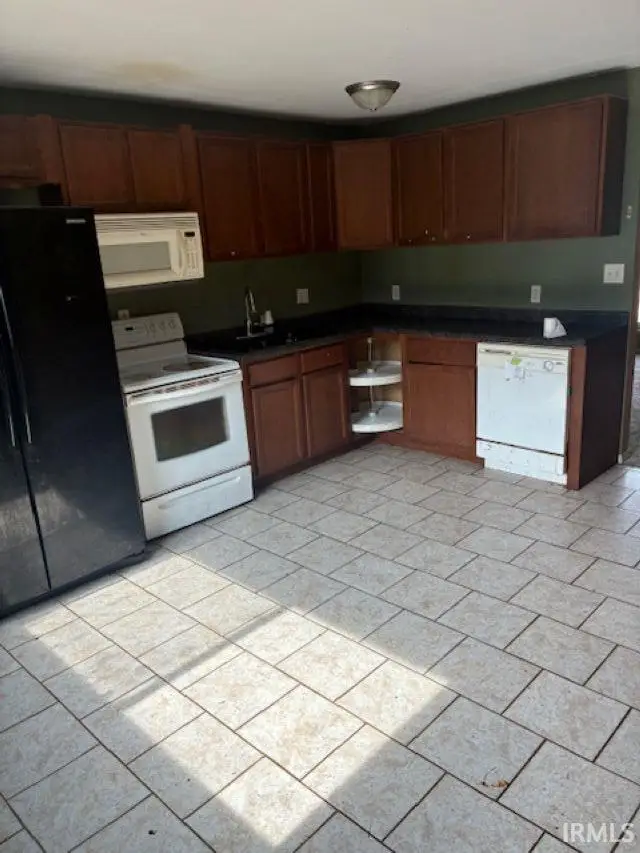 34 Green Hill Court, Huntington, IN 46750 - #3