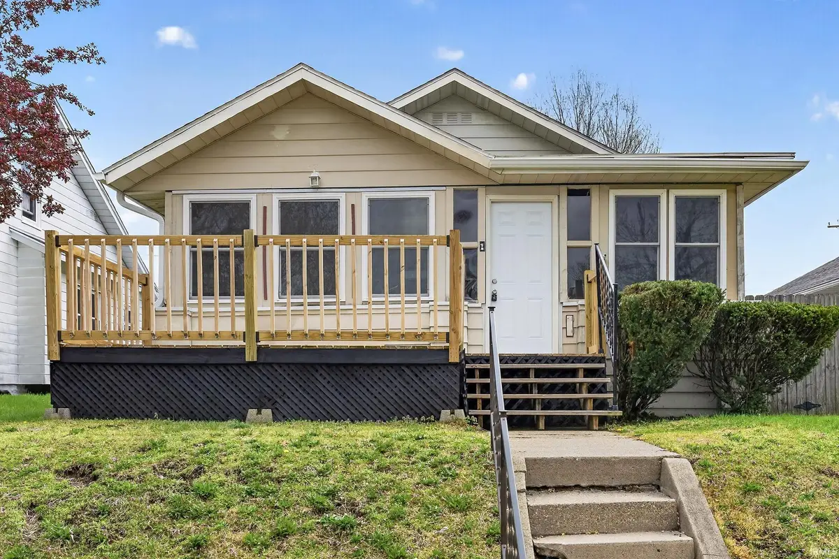 722 S 32nd Street, South Bend, IN 46615 - #1