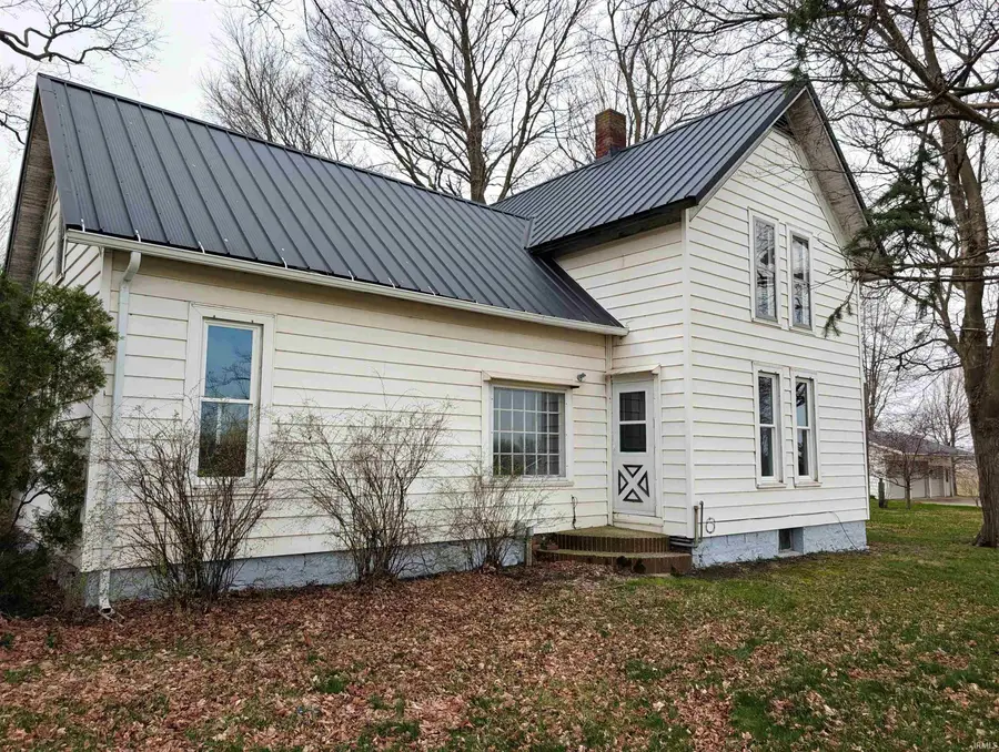 325 W Us Highway 6, Albion, IN 46701 - #2