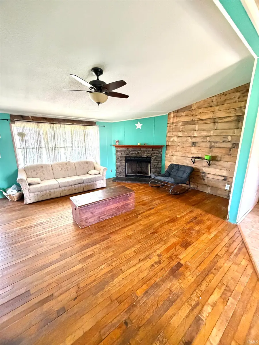 2121 E Mapes Road, Kendallville, IN 46755 - #3