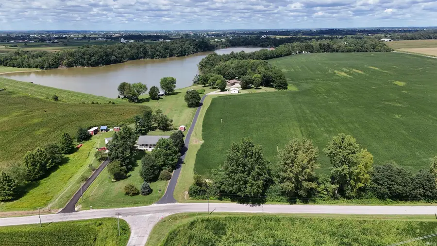 7978 E 100 Road, Montgomery, IN 47558 - #2