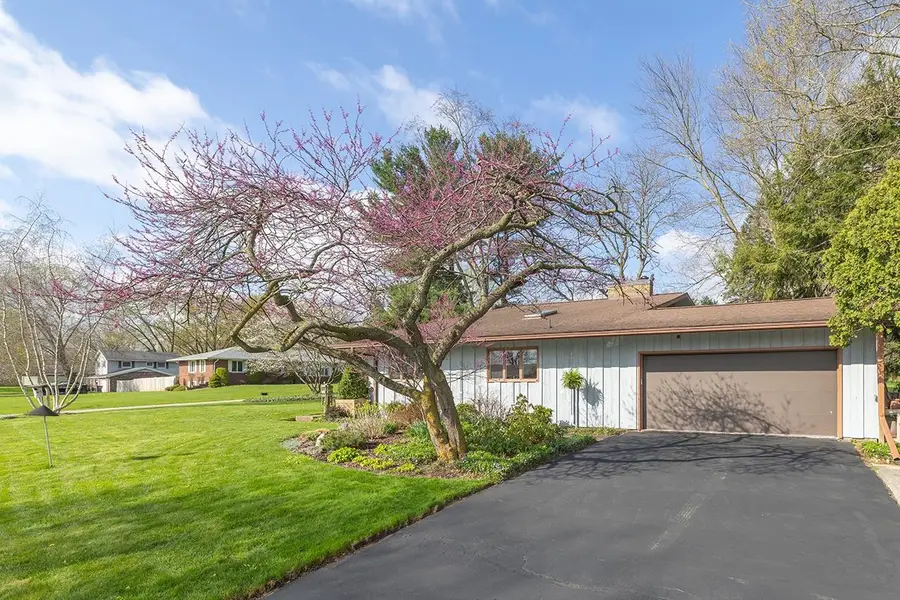 26103 Vista Lane, Elkhart, IN 46517 - #3