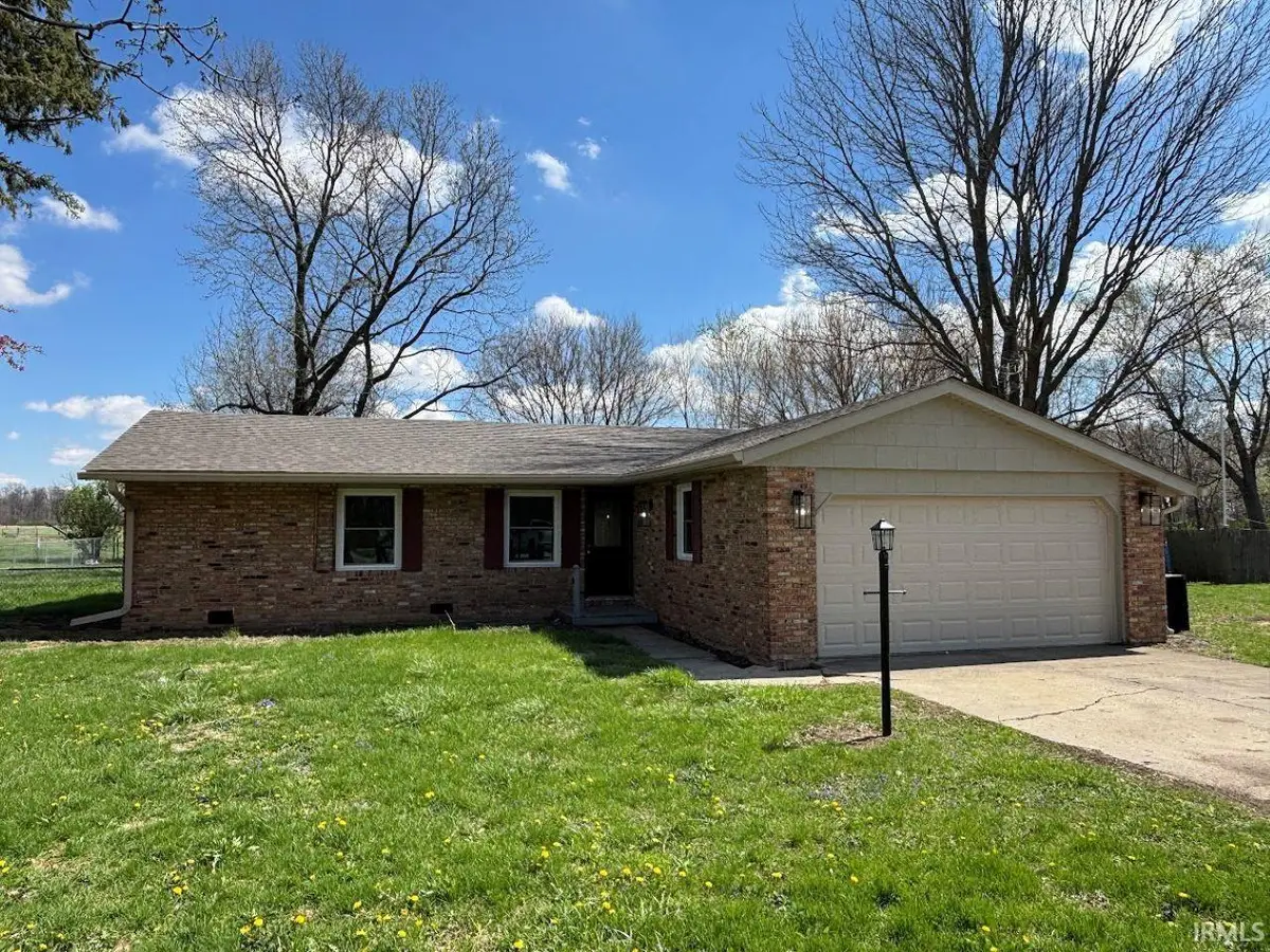 6518 S State Road 67, Muncie, IN 47302 - #1