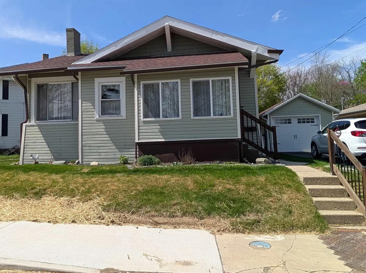 902 E Tipton Street, Huntington, IN 46750 - #1