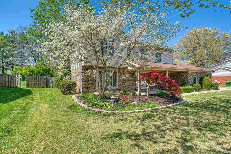 5455 Kenwood Circle, Newburgh, IN 47630 - #2