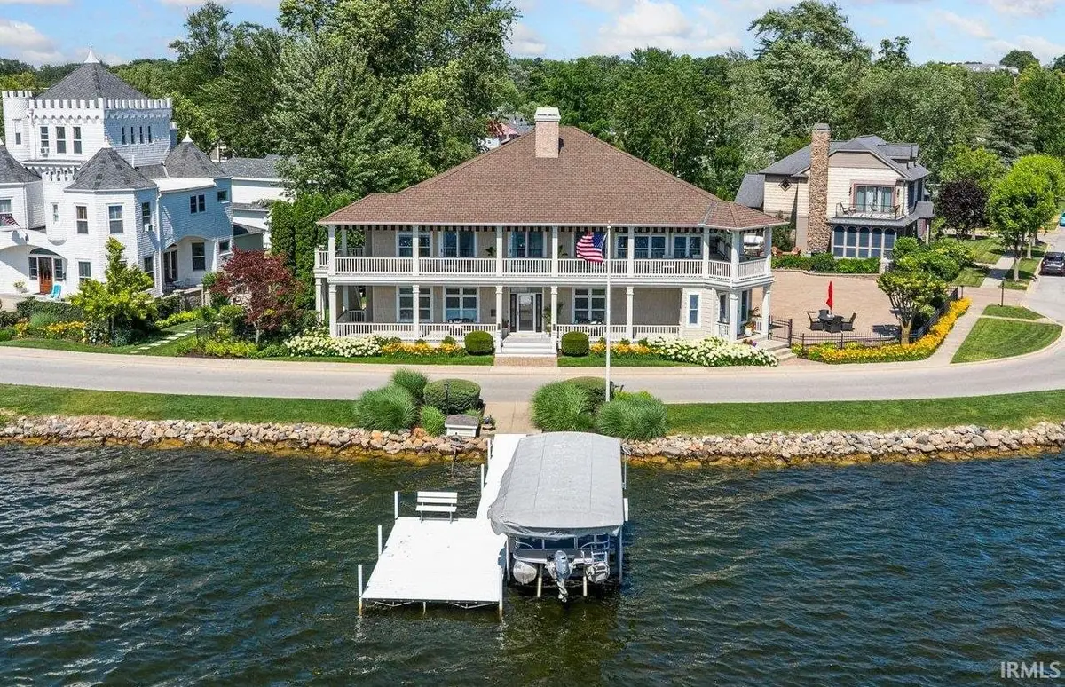 905 Esplanade Street, Winona Lake, IN 46590 - #1