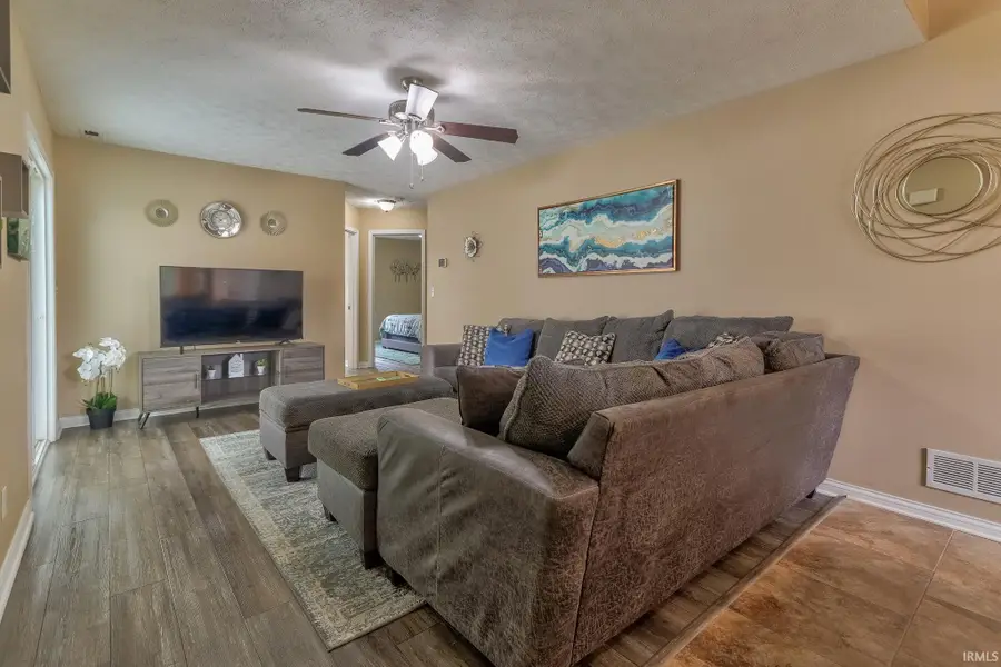 4140 Shadwell Drive, Evansville, IN 47715 - #3