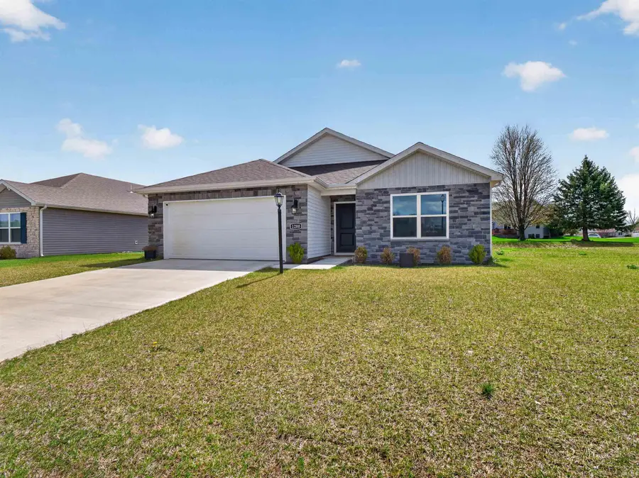 1200 Greenbrier Boulevard, Warsaw, IN 46582 - #2