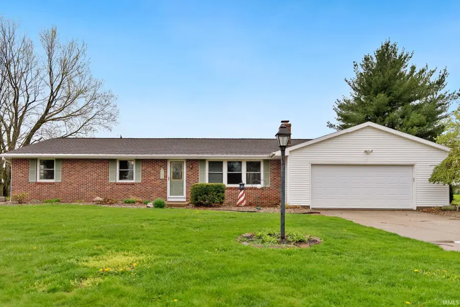 1402 Sunset Drive, Winona Lake, IN 46590 - #2