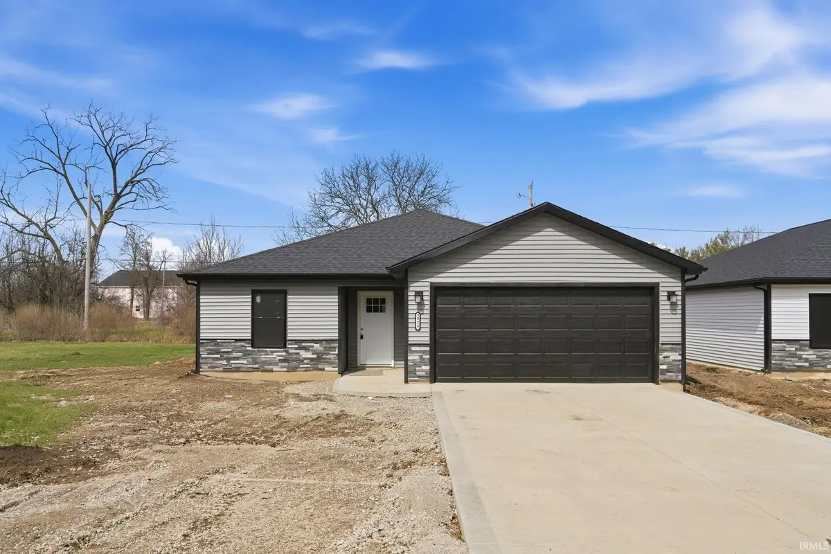 3825 Clermont Avenue, Fort Wayne, IN 46806 - #1