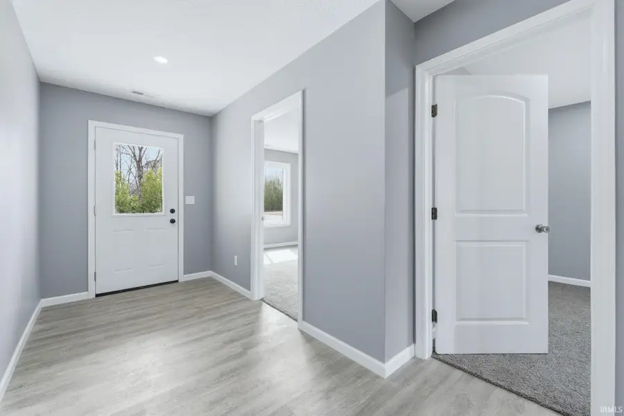 3821 Clermont Avenue, Fort Wayne, IN 46806 - #3