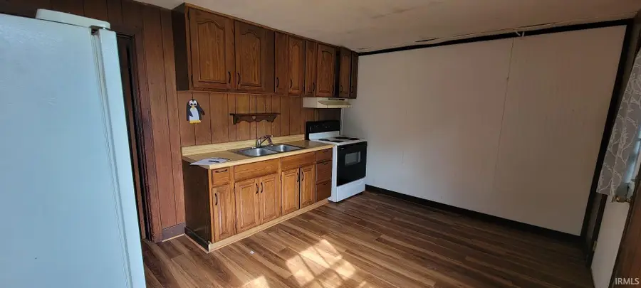 400 E Race Street, Odon, IN 47562 - #3