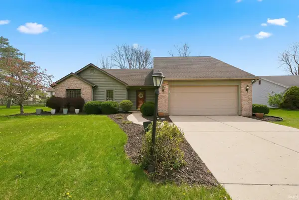 9211 Indian Reserve Trail, Fort Wayne, IN 46804