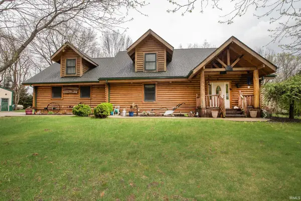 8647 N 1450 E, Royal Center, IN 46978