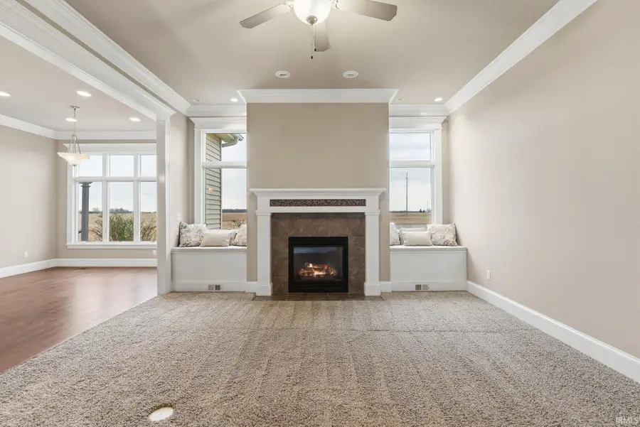 513 Lakeside Place, Garrett, IN 46738 - #3