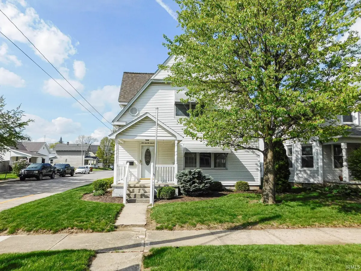 127 W Wiley Avenue, Bluffton, IN 46714 - #1