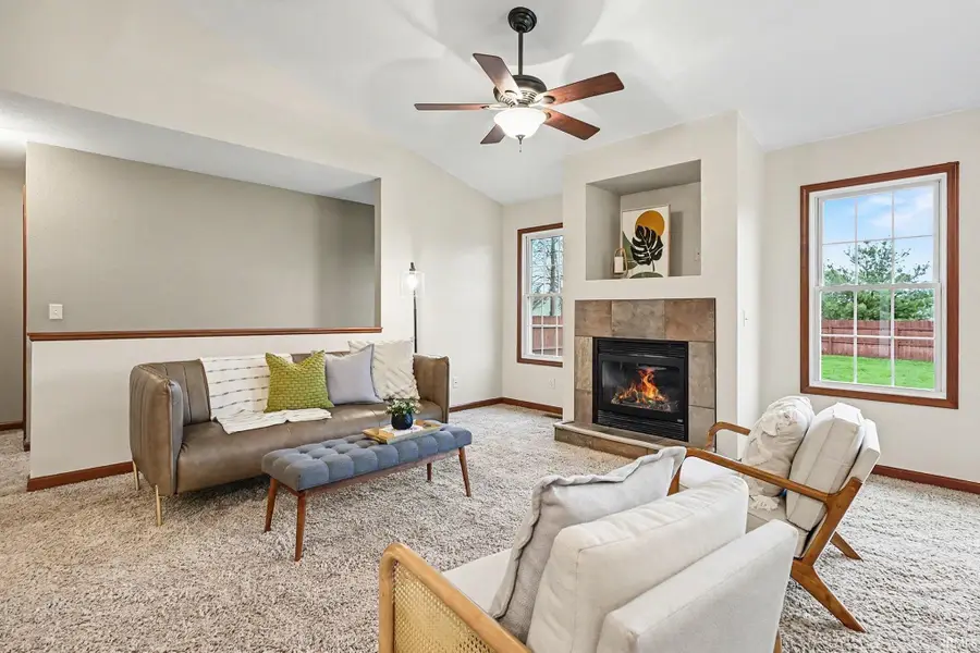 4028 N Aspen Drive, Warsaw, IN 46582 - #3