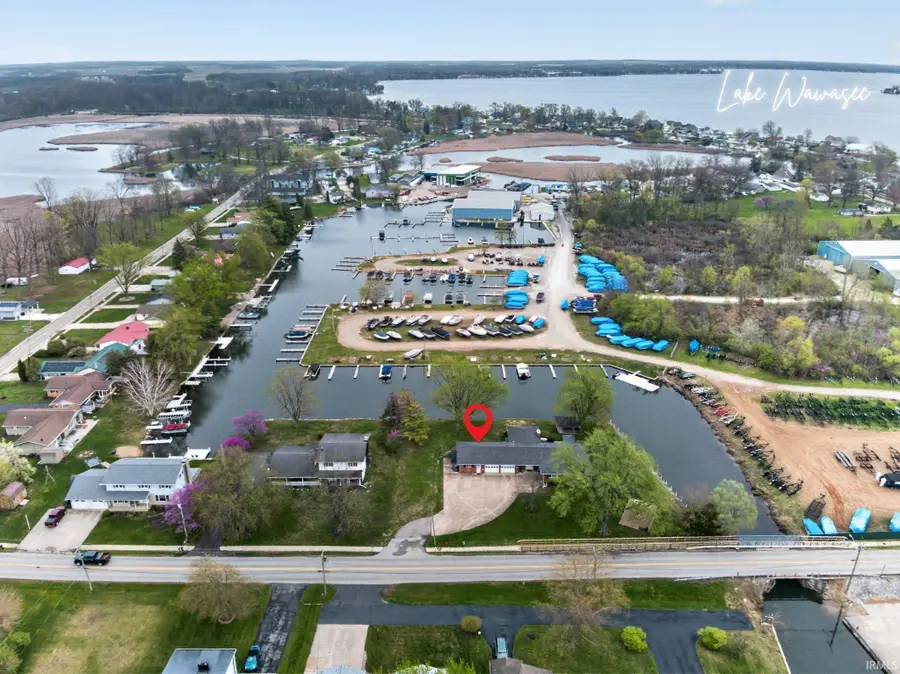 714 S Harkless Drive, Syracuse, IN 46567 - #2