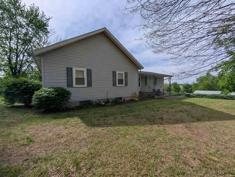 2333 N Hillcrest Road, Vincennes, IN 47591 - #3