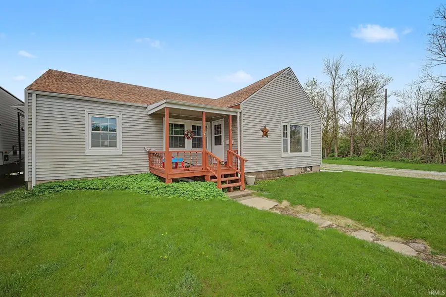 107 W Carroll Street, Kentland, IN 47951 - #2