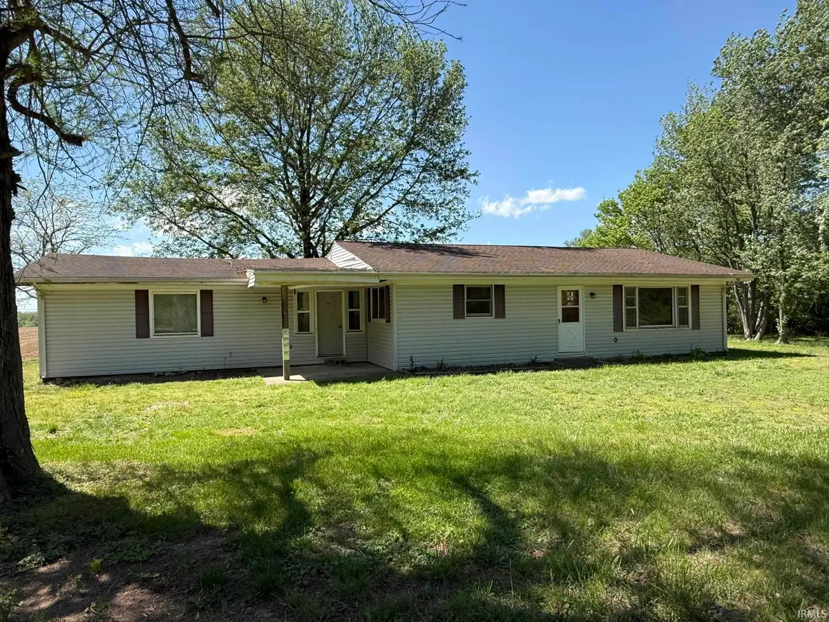 422 N Old Plank Road, Boonville, IN 47601 - #1
