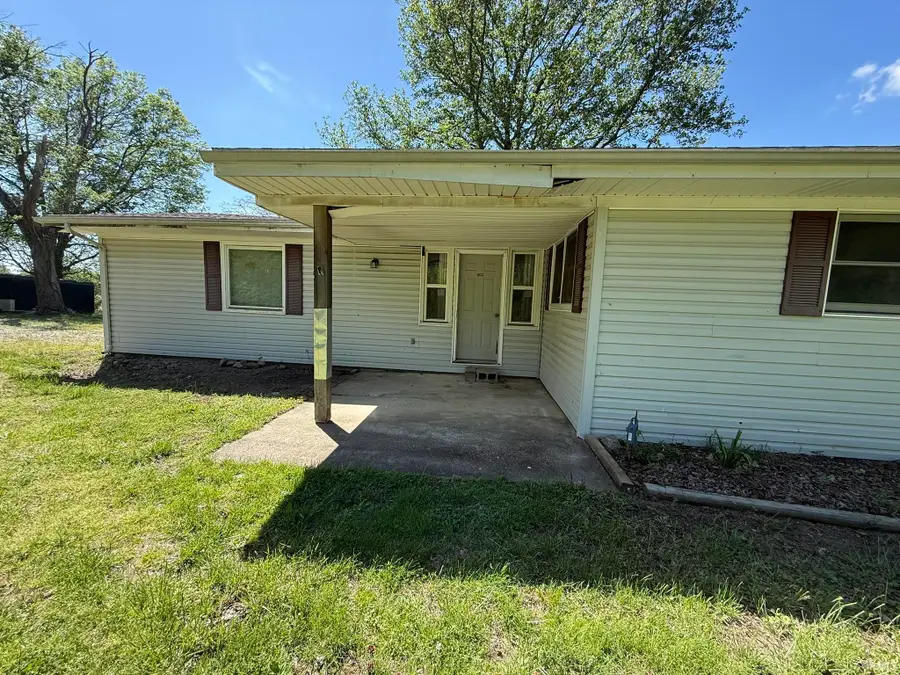422 N Old Plank Road, Boonville, IN 47601 - #2