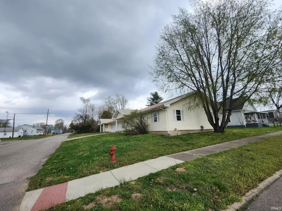 306 Alexander Street, Bicknell, IN 47512 - #2
